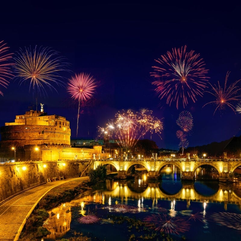 new year's eve travel by bus top destinations