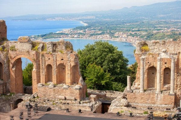 giardini naxos taormina primavera